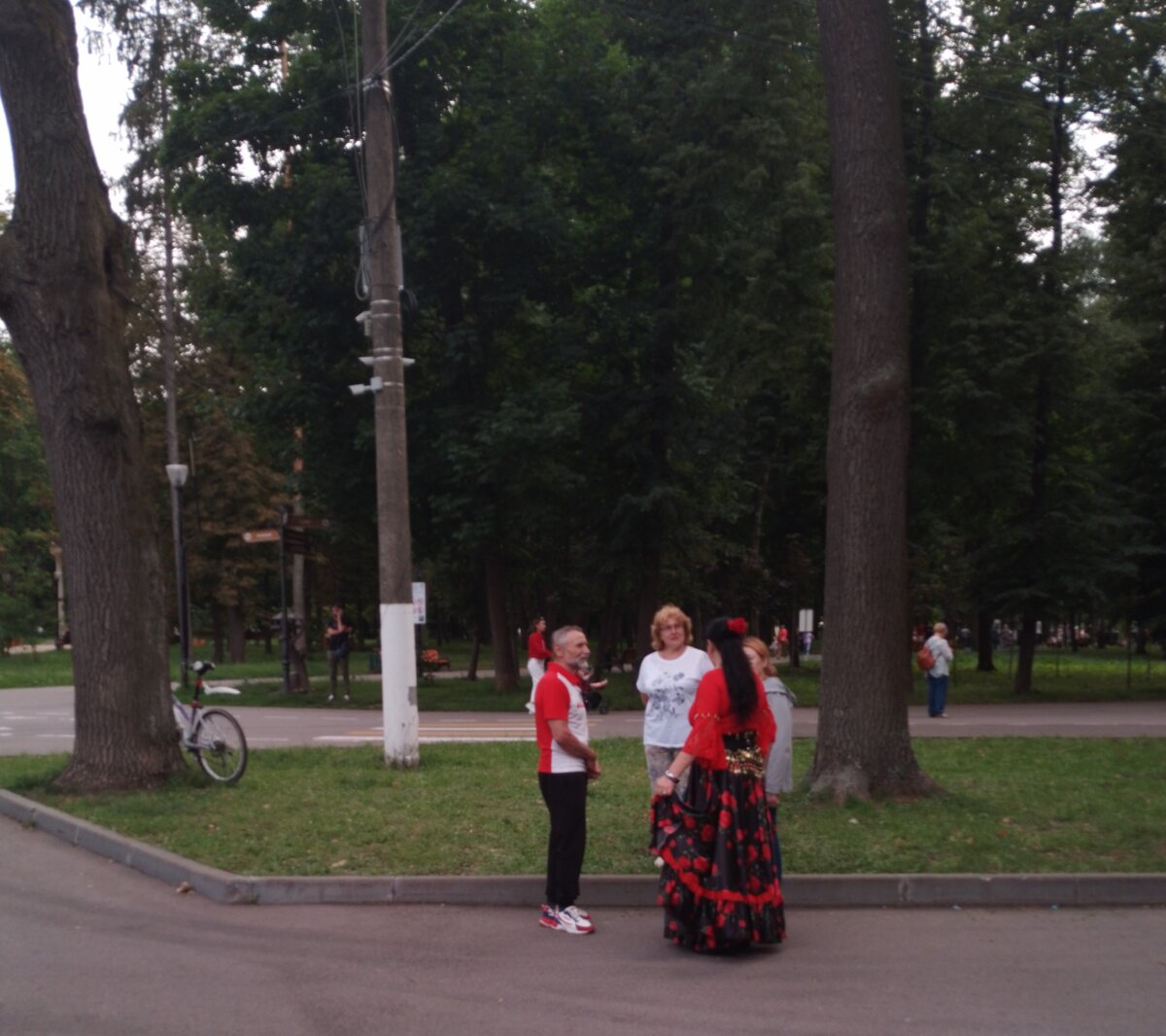 Гулял недавно по Туле и заметил,  что большой у нас  центральный парк имени П. П.-7