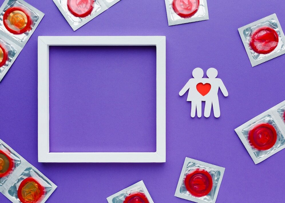 https://img.freepik.com/free-photo/arrangement-of-contraception-concept-with-red-condoms-and-empty-frame_23-2148495905.jpg?w=996&t=st=1689078221~exp=1689078821~hmac=002b2821e7493992709dfbea7560b19c25f9cb7c7243b8ca5cc5f5faaa6887cd