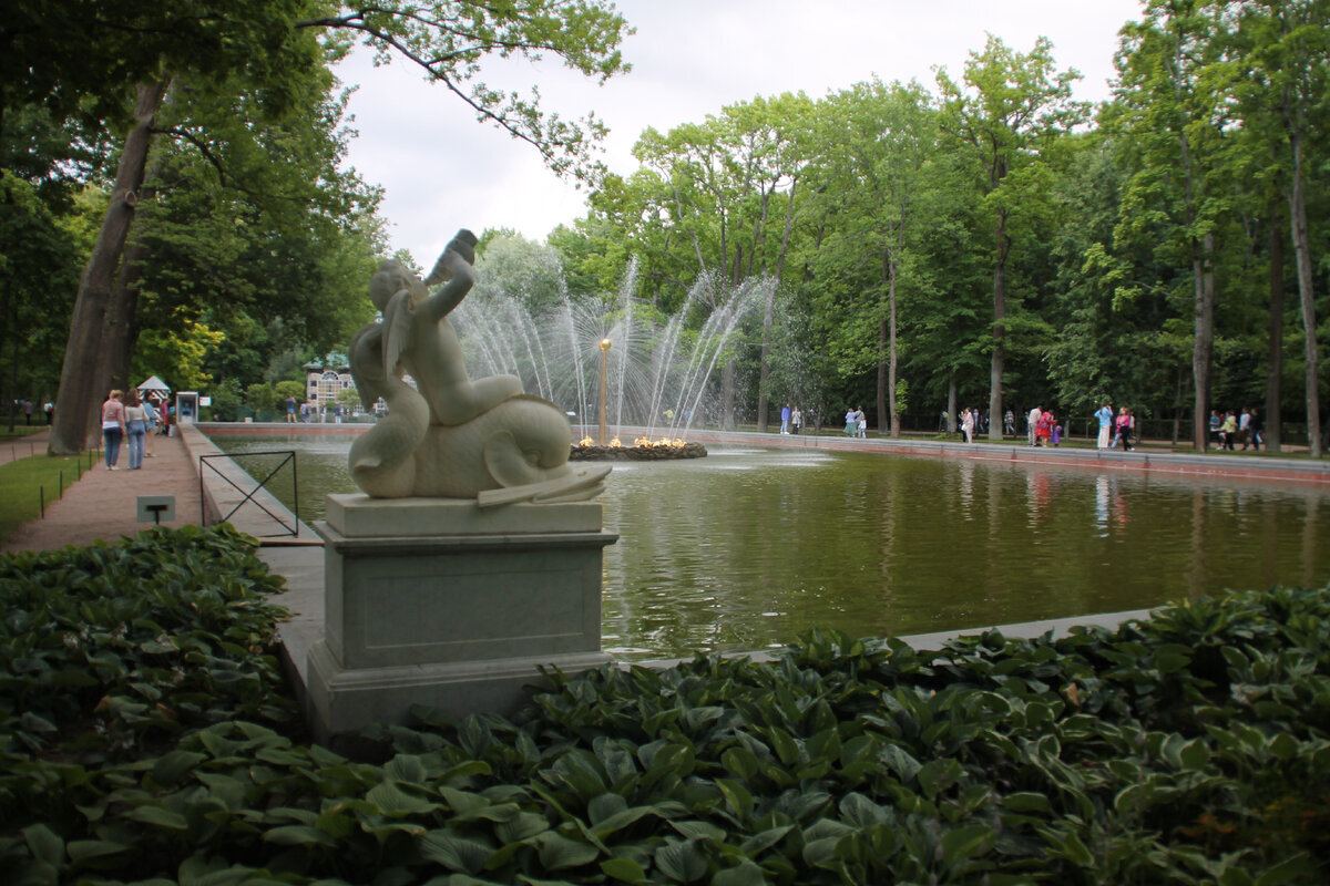 Фонтаны Нового Петергофа. Фонтан Солнце. (фото Автора).