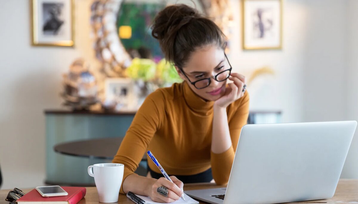 Фрилансер за работой