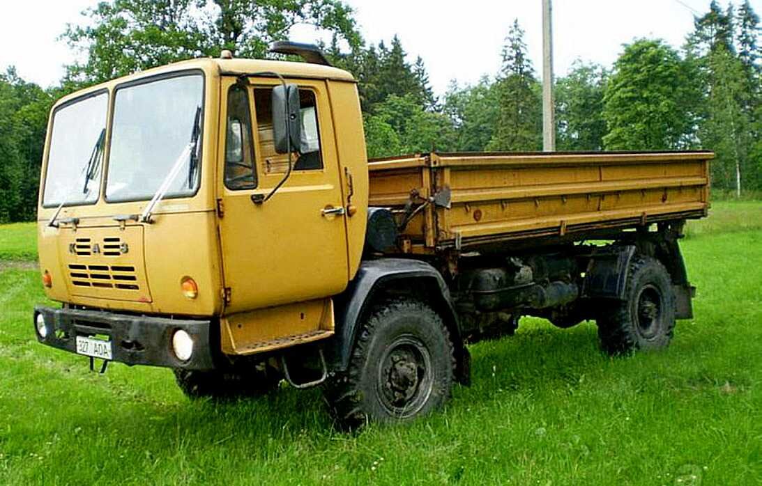 Калхида. Каз-4540 Колхида. Грузовик Колхида 4540. Каз-4540 Колхида самосвал. Каз-4540 Колхида двигатель.
