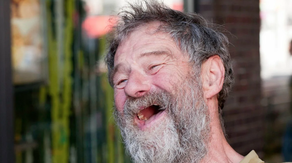 Немножко неряшливый