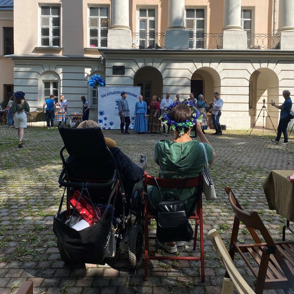 Артисты пели с душой