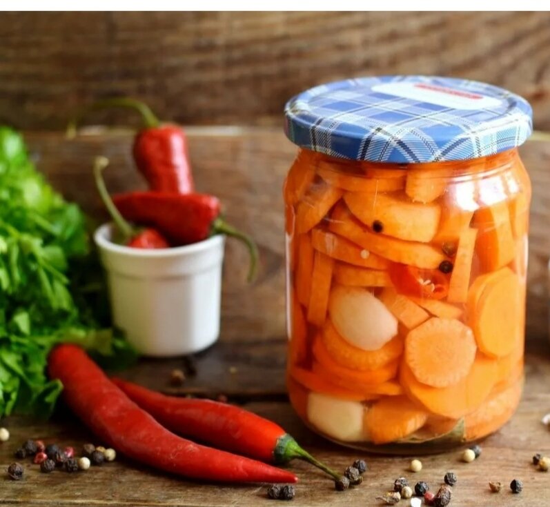 Маринованная морковь.