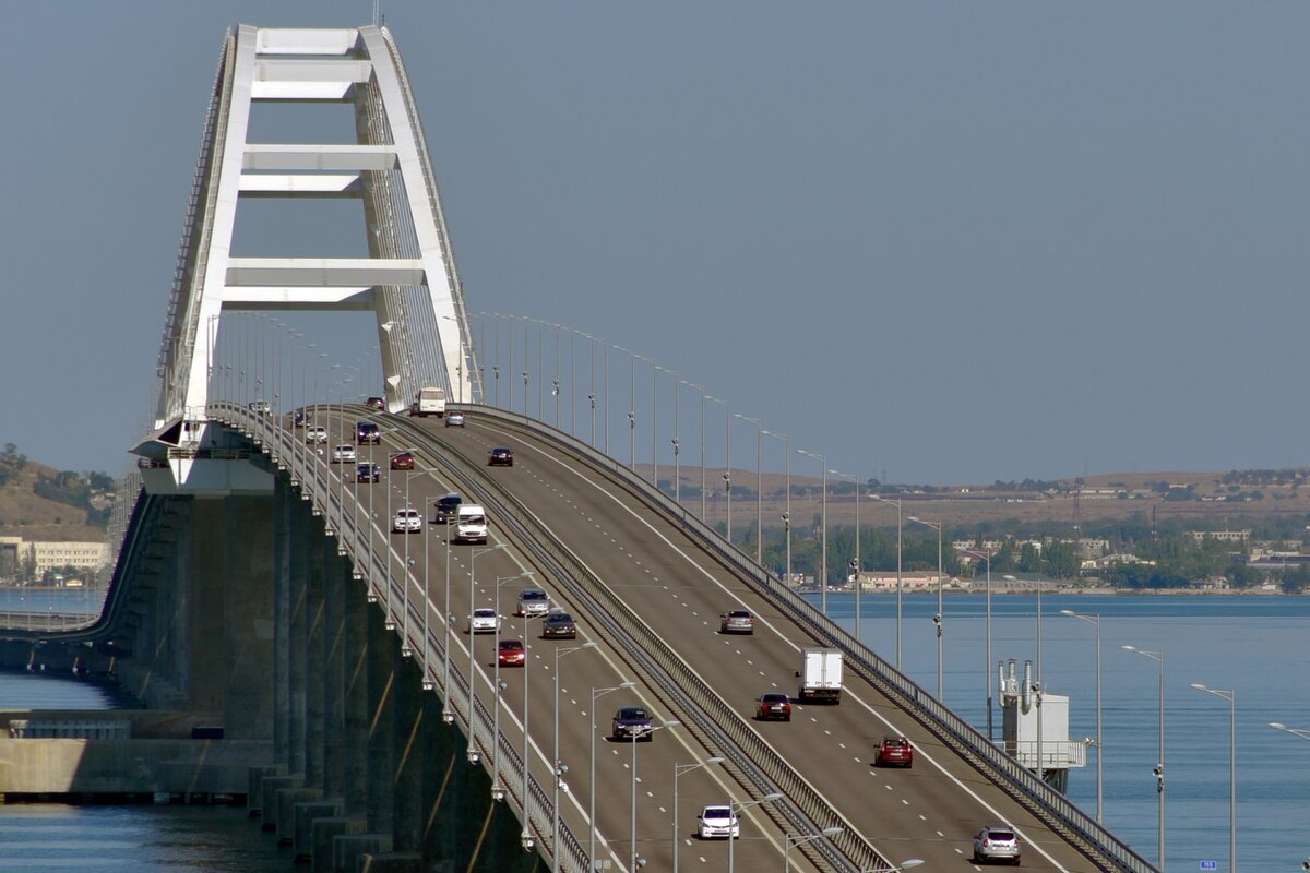 Поток транспорта из Крыма через пункт пропуска «Джанкой» за сутки вырос в  2,5 раза | ИА Регнум | Дзен