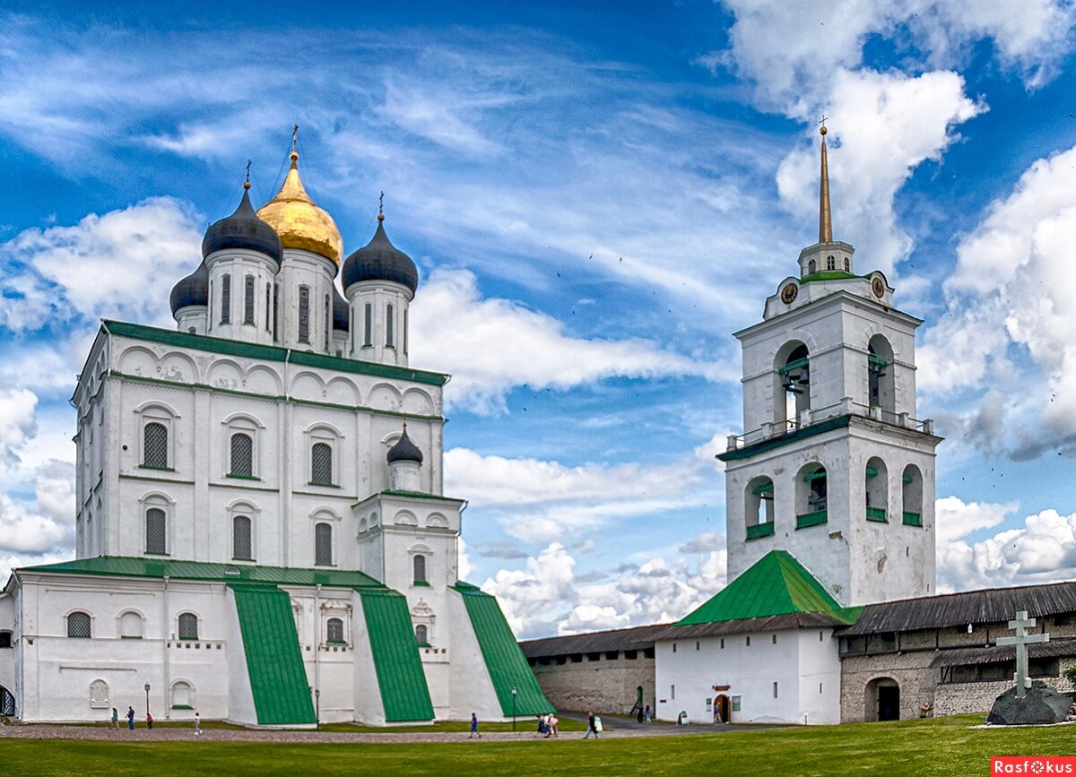 Церковь у моста Псков