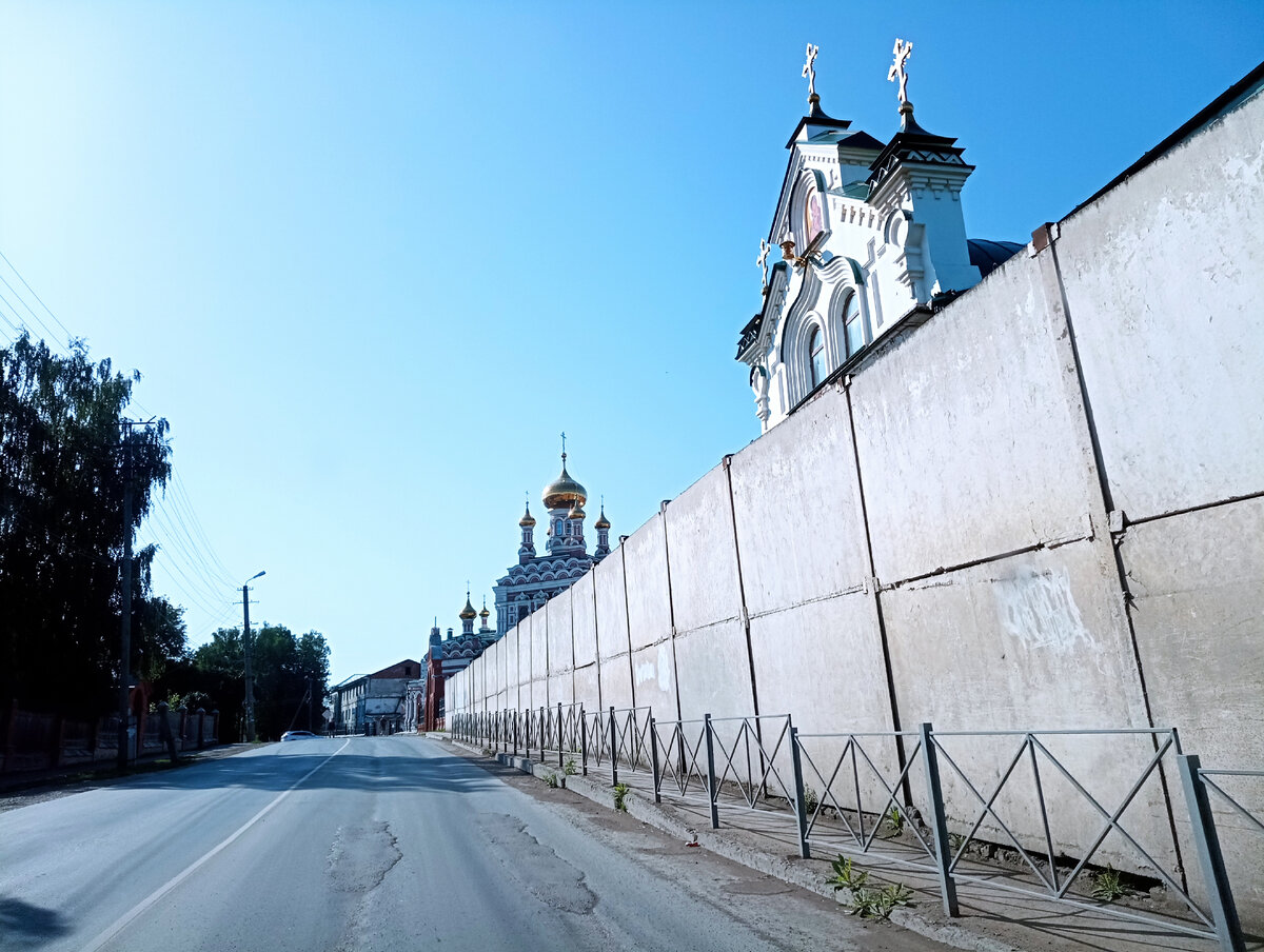 Старинный Кунгур🌾Чем порадует, кроме пещеры? | ТРОЕ и СУБАРУ🚙 | Дзен