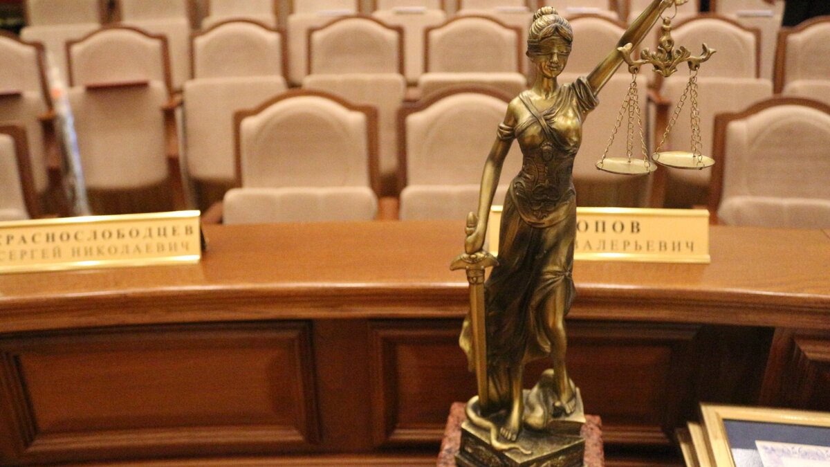     Экс-муниципальную служащую признали виновной в совершении мошенничества, об этом рассказали в пресс-службе СК РФ по РК.