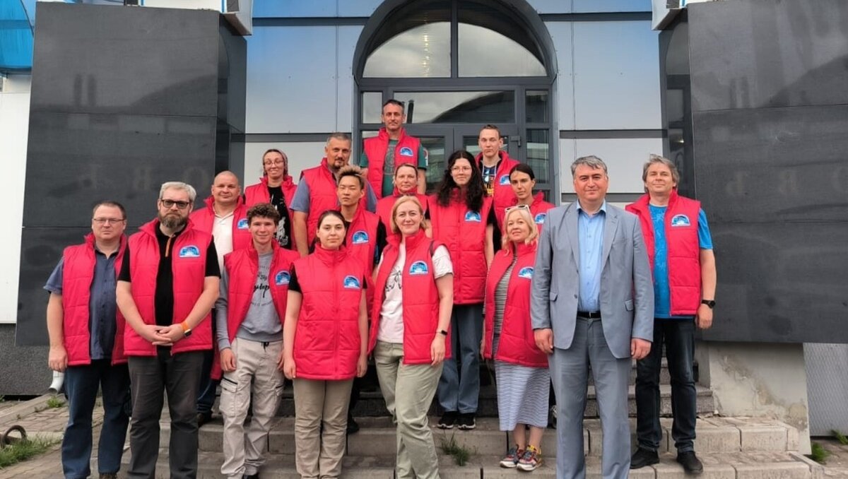     Первокурсник биофака госуниверситета Семен Тян в 2023 году выиграл поездку на судне «Михаил Сомов» во вторую экспедицию Арктического плавучего университета.