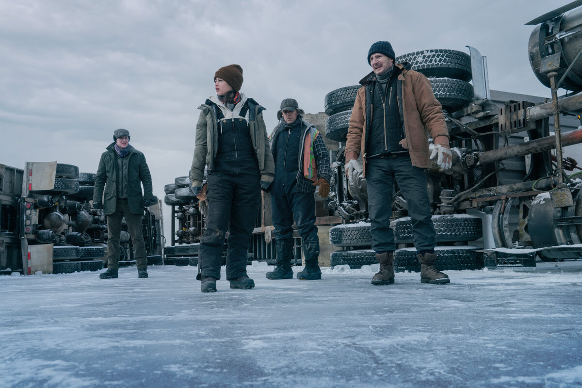 Кадр из фильма "Ледяной драйв", 2021г.
