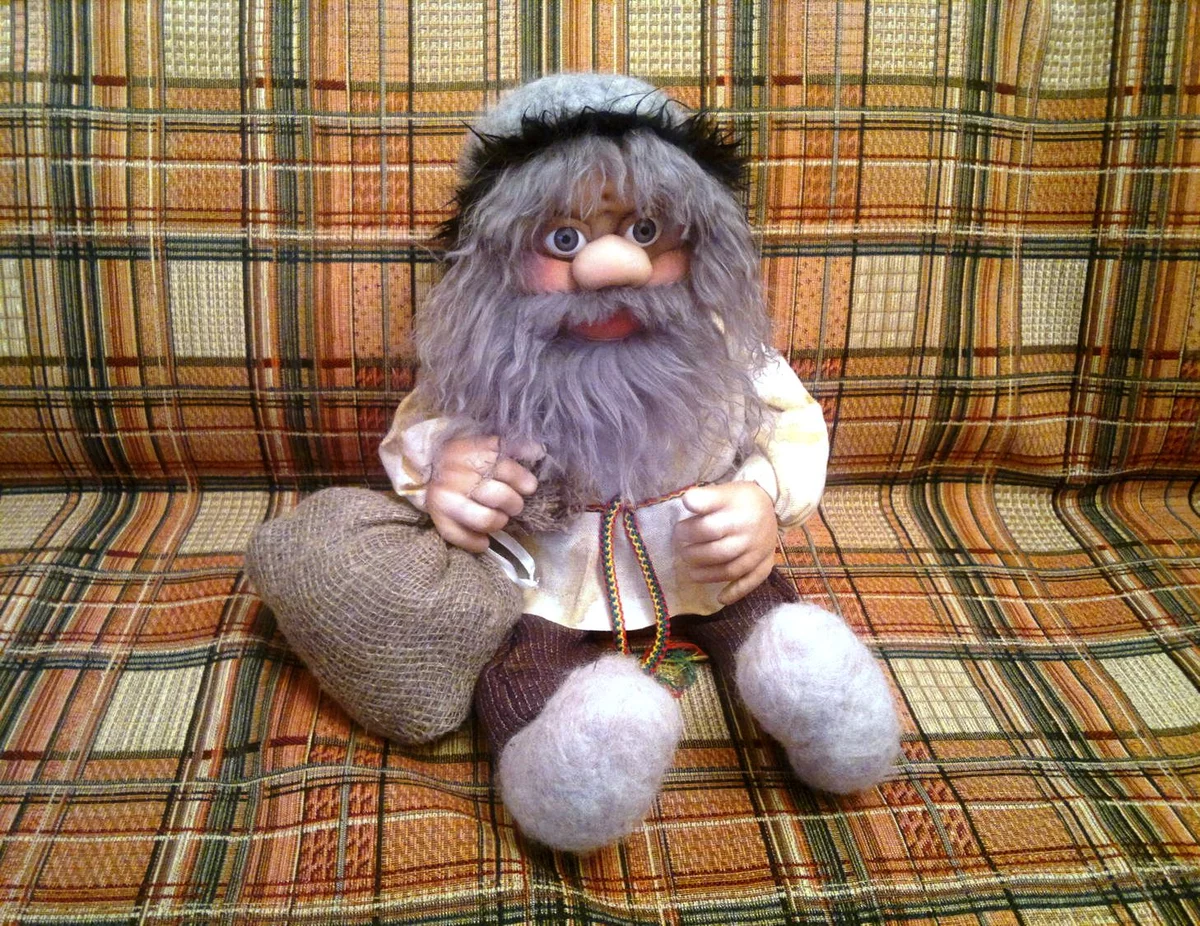 Рассказ про домодомового. Добрый ли домовой. Информация про домового. Как помогает домовой в доме. Домовой задобрить.