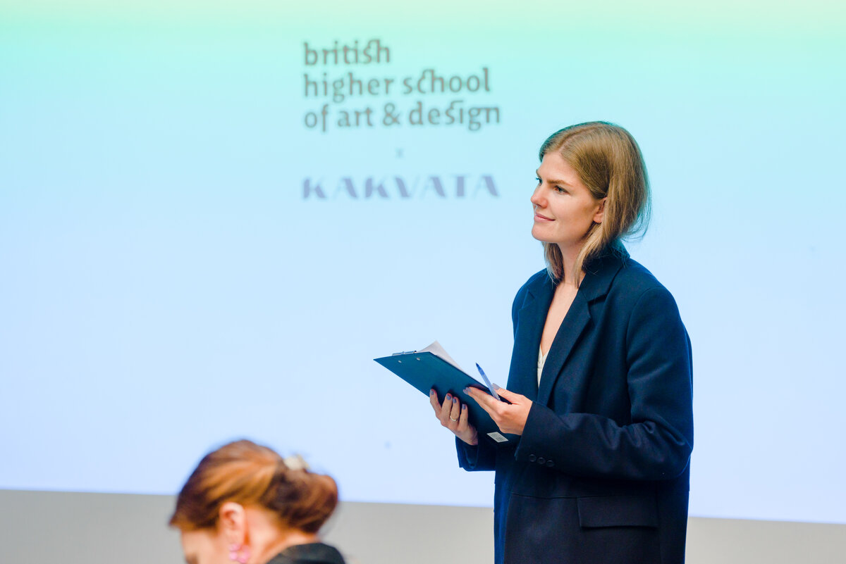    «Британка» в коллаборации с Kakvata выпустит дроп аксессуаров (фото 1)