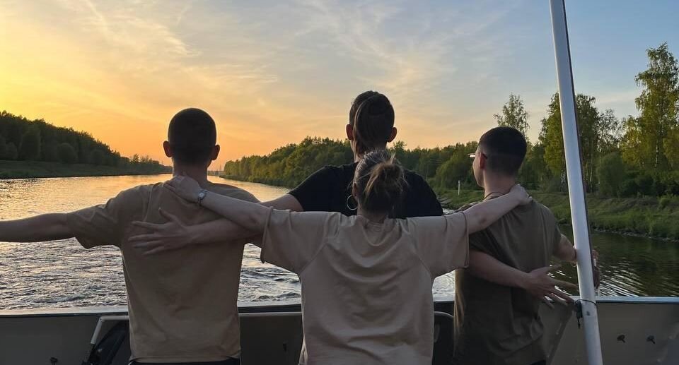 Листайте вправо, чтобы увидеть больше изображений