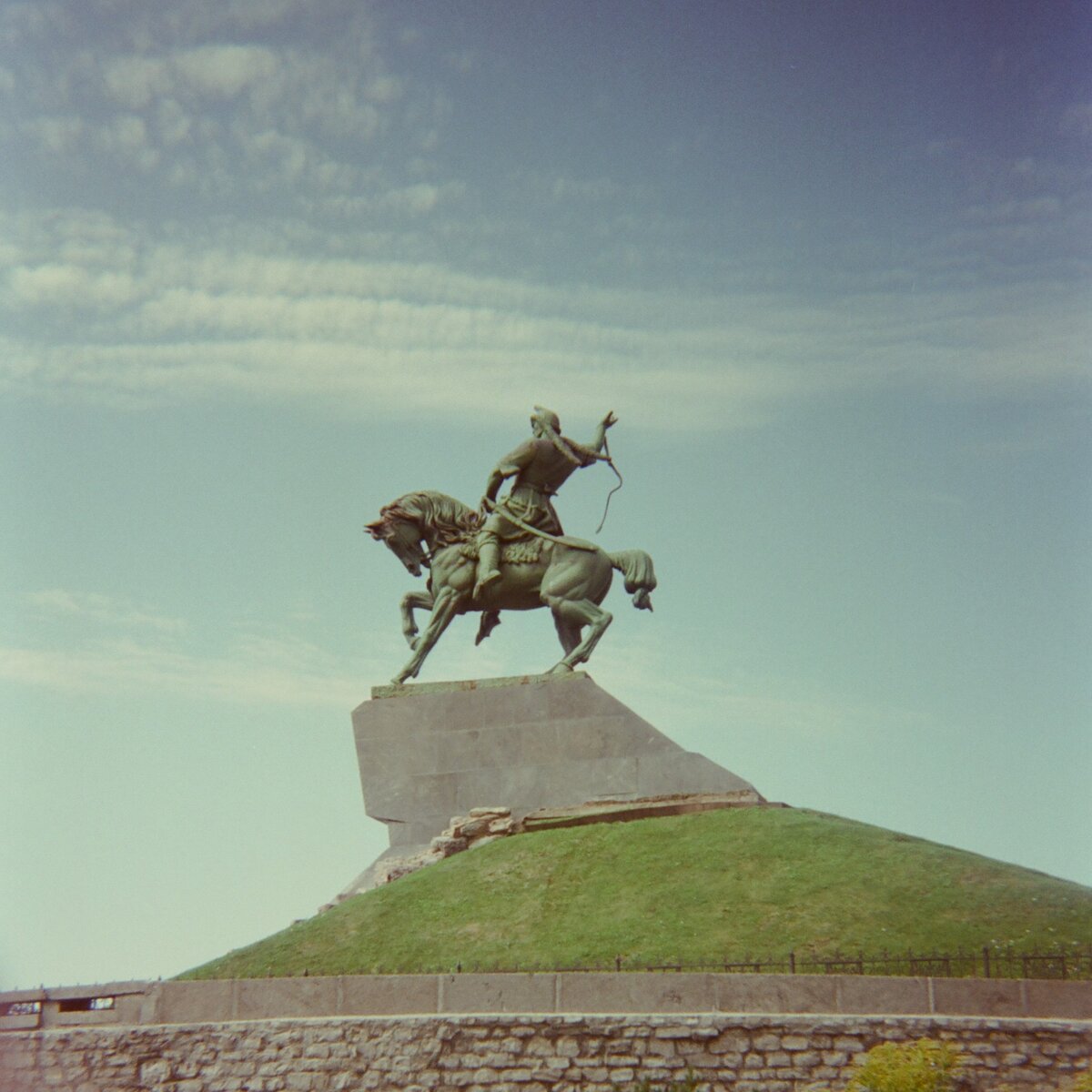 Памятник Салавату Юлаеву (фото автора)