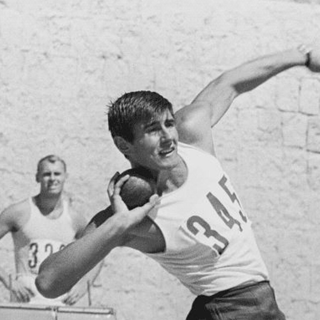 Николай Авилов в юности.