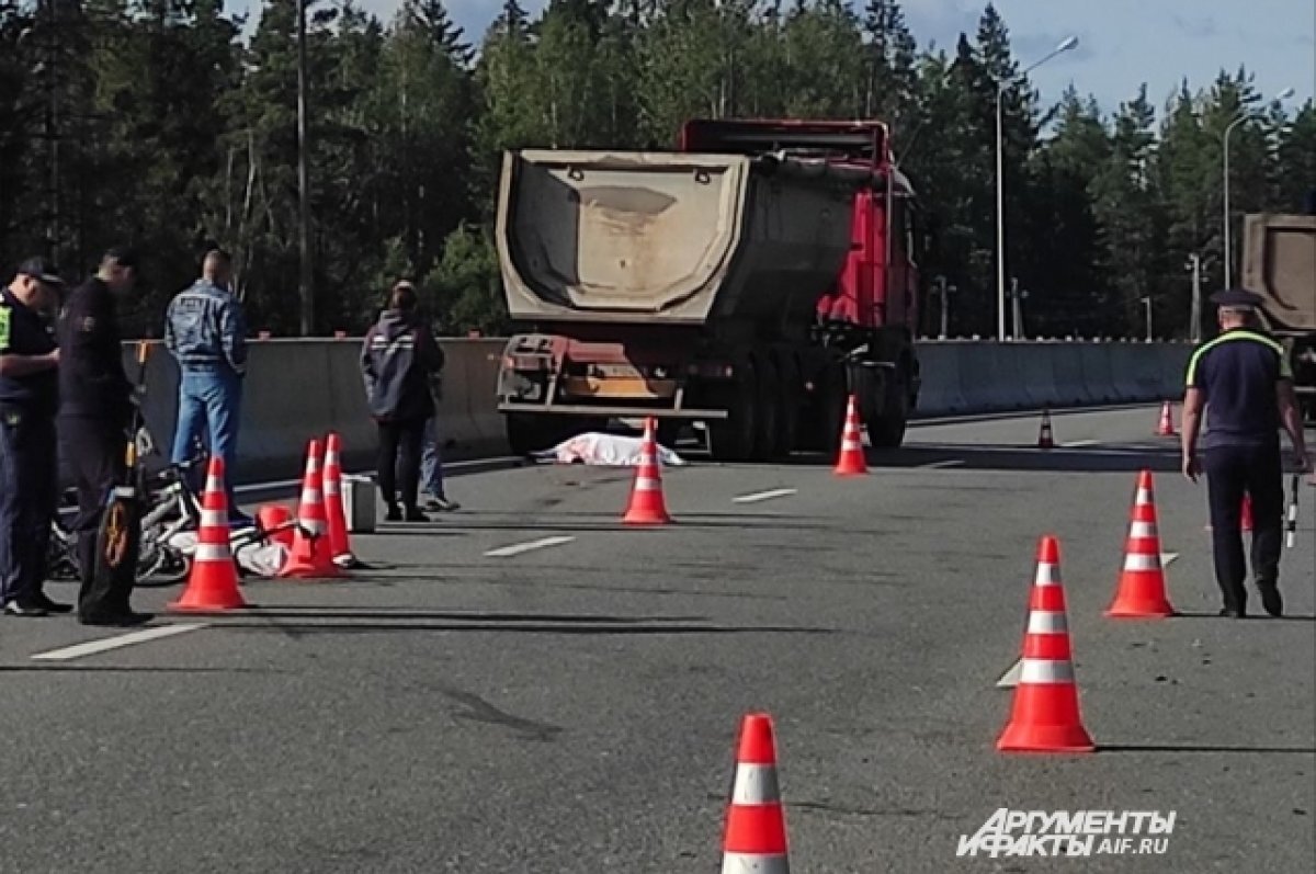    13-летюю велосипедистку, пострадавшую в ДТП с грузовиком, отправят в Тверь