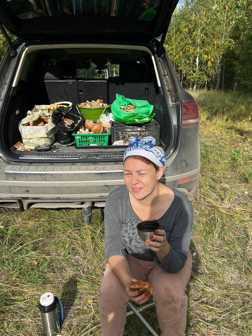 Фото субботнее, то есть уже третий день нашей грибной эпопеи