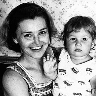 Актриса екатерина васильева дочь жанны прохоренко фото