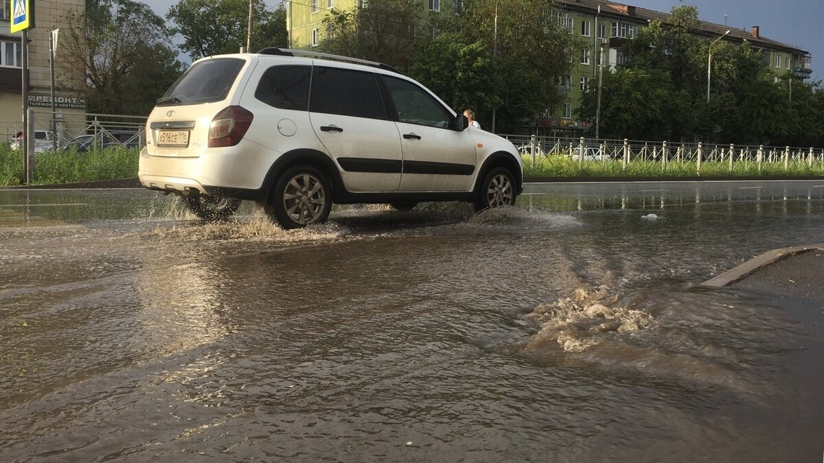     В центре Казани временно перекроют две улицы. Об этом говорится в сообщении пресс-службы городской администрации.