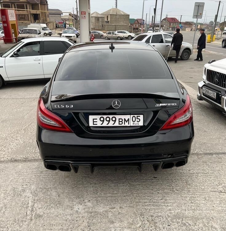 Mercedes CLS    Speed  