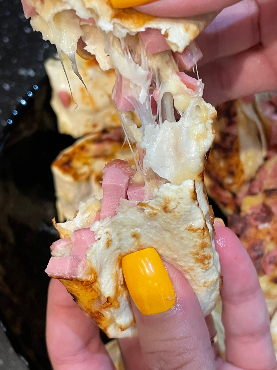 Это очень вкусный и простой завтрак. Приятного аппетита! 