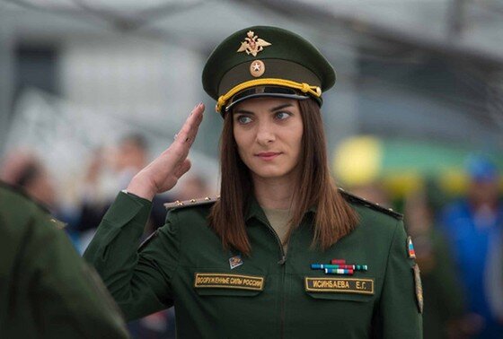    Елена Исинбаева
