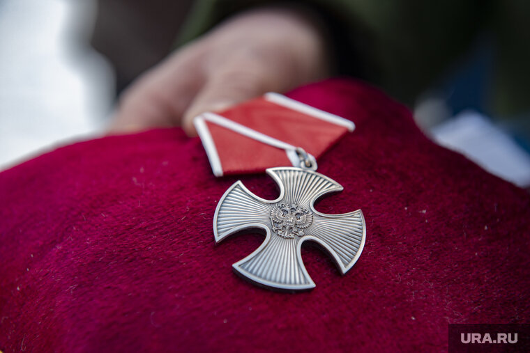    Ордена и звание Героя РФ дадут тюменцам право на бесплатные земельные участки