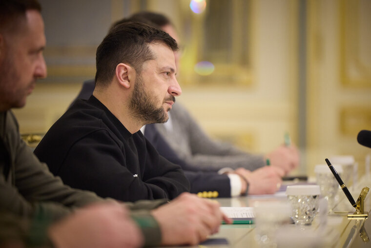    Зеленский дал поручения о подготовке и защите «зернового коридора»