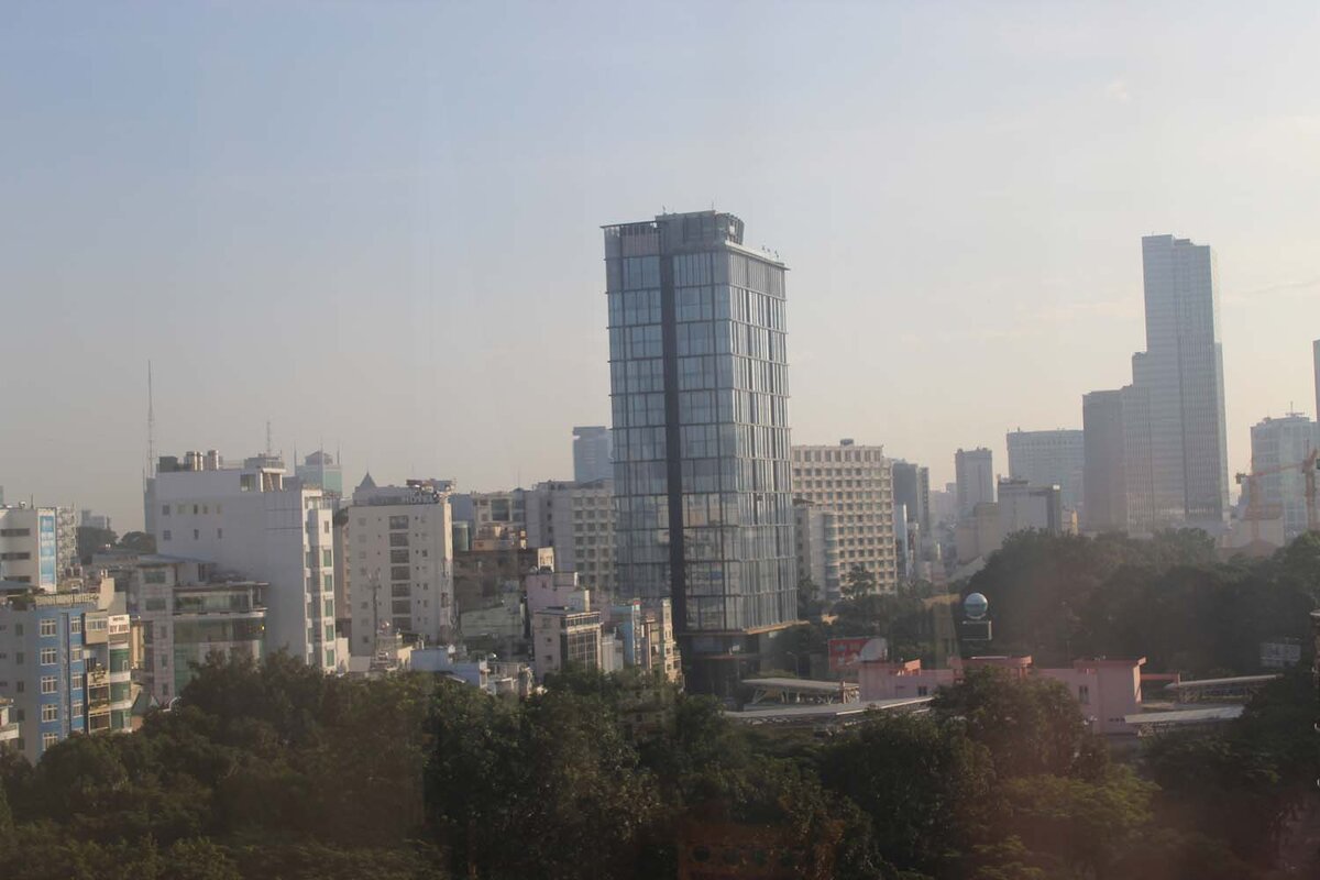 Город сверху выглядит вот так