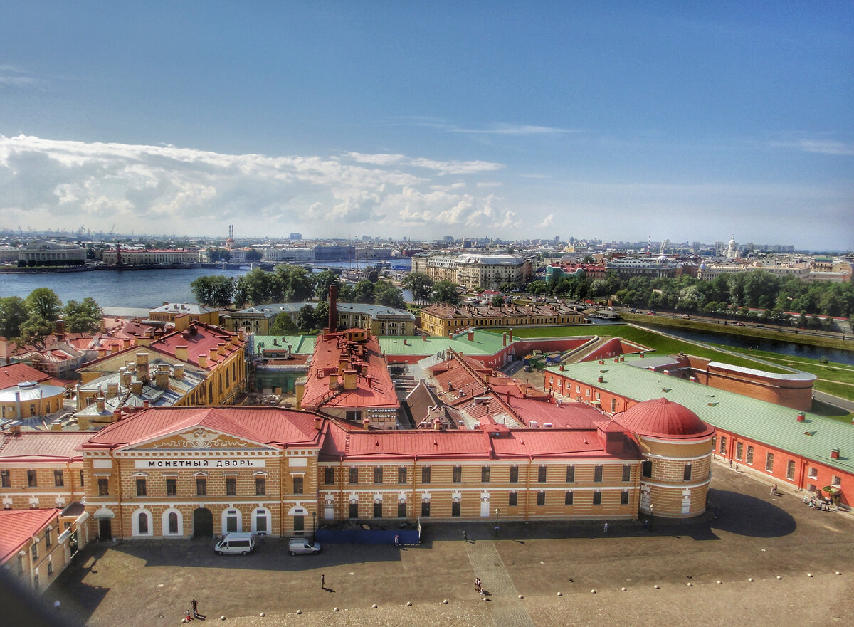 Вид с Колокольни Петропавловского собора