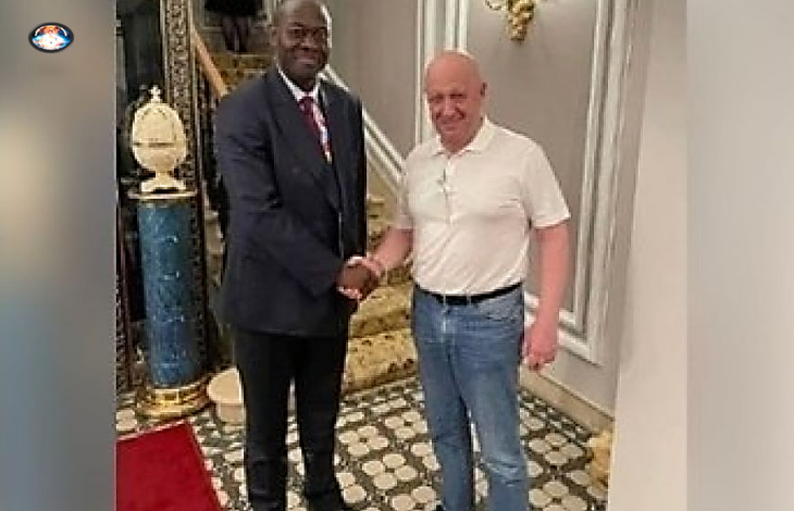 Основателя ЧВК «Вагнер» Евгения Пригожина сфотографировали на форуме «Россия-Африка» в Санкт-Петербурге. А как же "мятеж"? Нас разыграли?