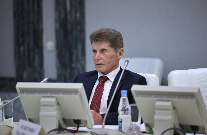 Фото: правительство Приморья. Для губернатора Олега Кожемяко важны все территории края 