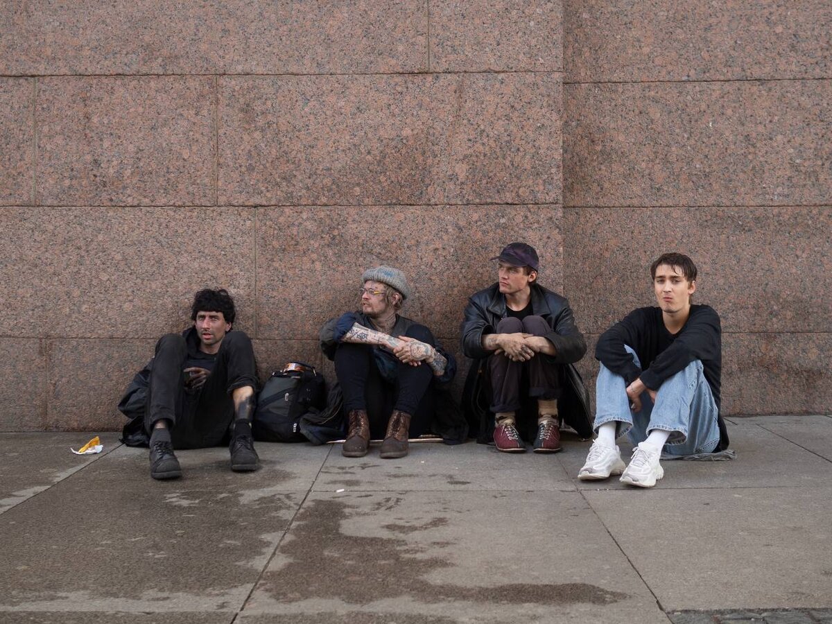 Художники Эрик Железкер и Виктор Забуга (слева). Фото: Дмитрий Абрамов / MR7