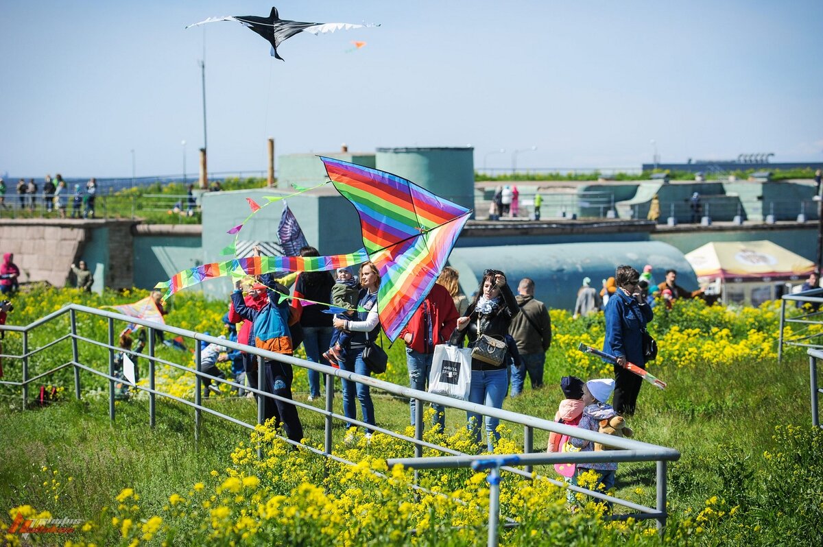 Фестиваль воздушных змеев «Фортолет» в Кронштадте 12 и 13 августа 2023