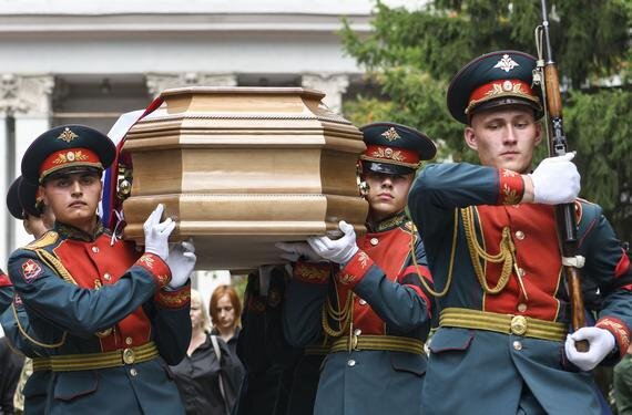 В России привыкли, что солдаты возвращаются домой в гробах. Фото: Владимир Подоксенов