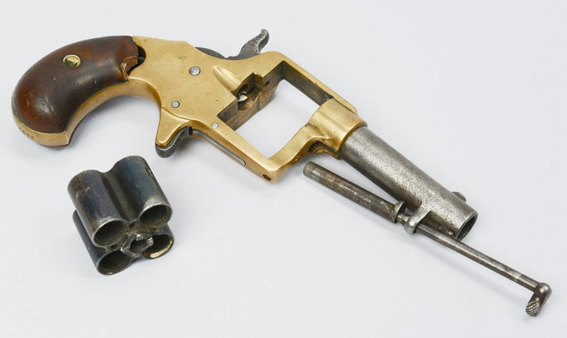 Colt House Model M1871 в разобранном виде