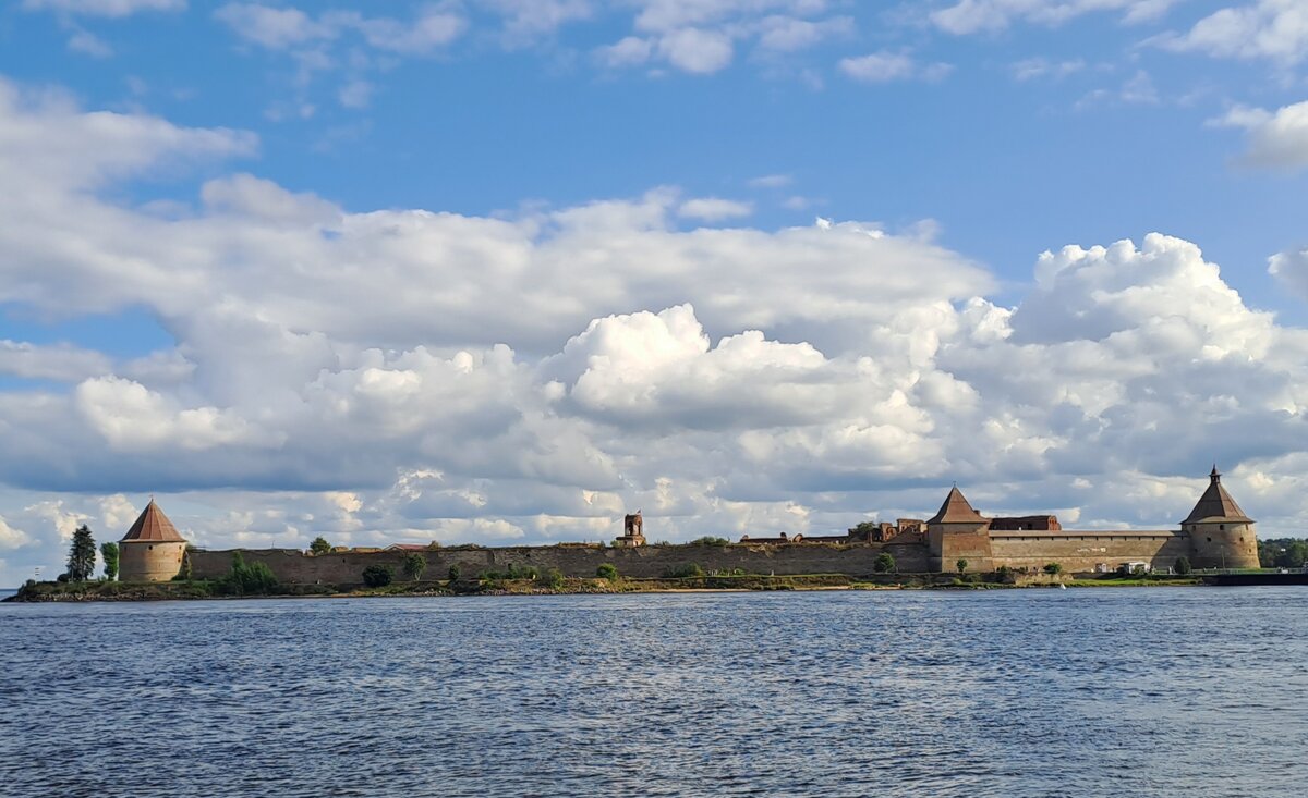 Крепость Орешек (ранее Нотебург). Фото автора. 