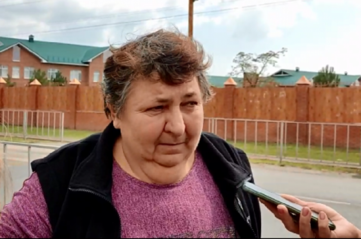    Бабушка ученицы ростовской школы прокомментировала нападение