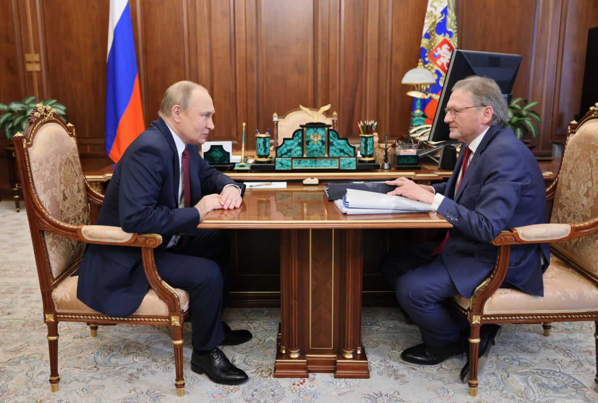 Борис Титов встречается с президентом России Владимиром Путиным в Кремле.