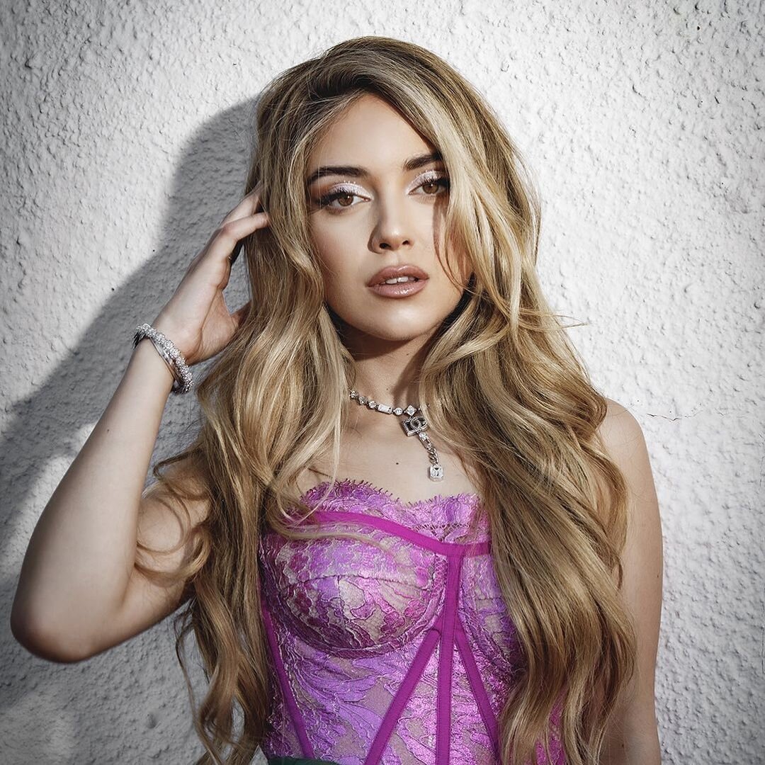 Ана Мена, 2021 г. Фото из соцсетей певицы / Интернет.