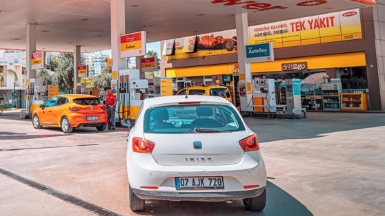    Halk TV: цены на бензин в Турции выросли более чем на 20% Юлия Шелковенко