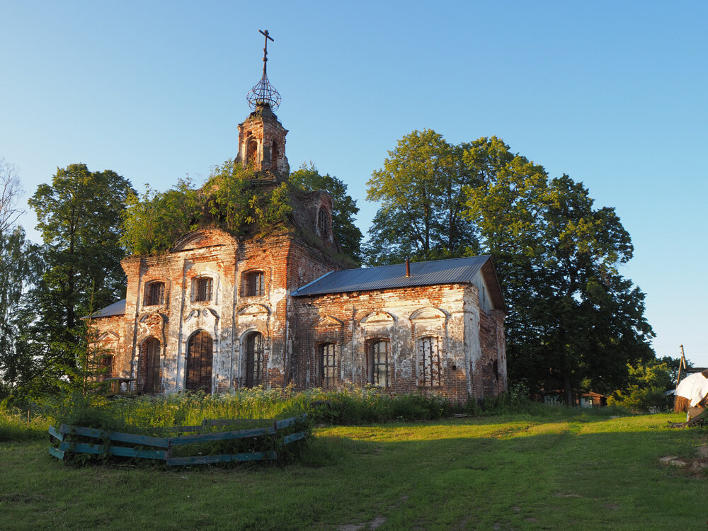 Казанская церковь.