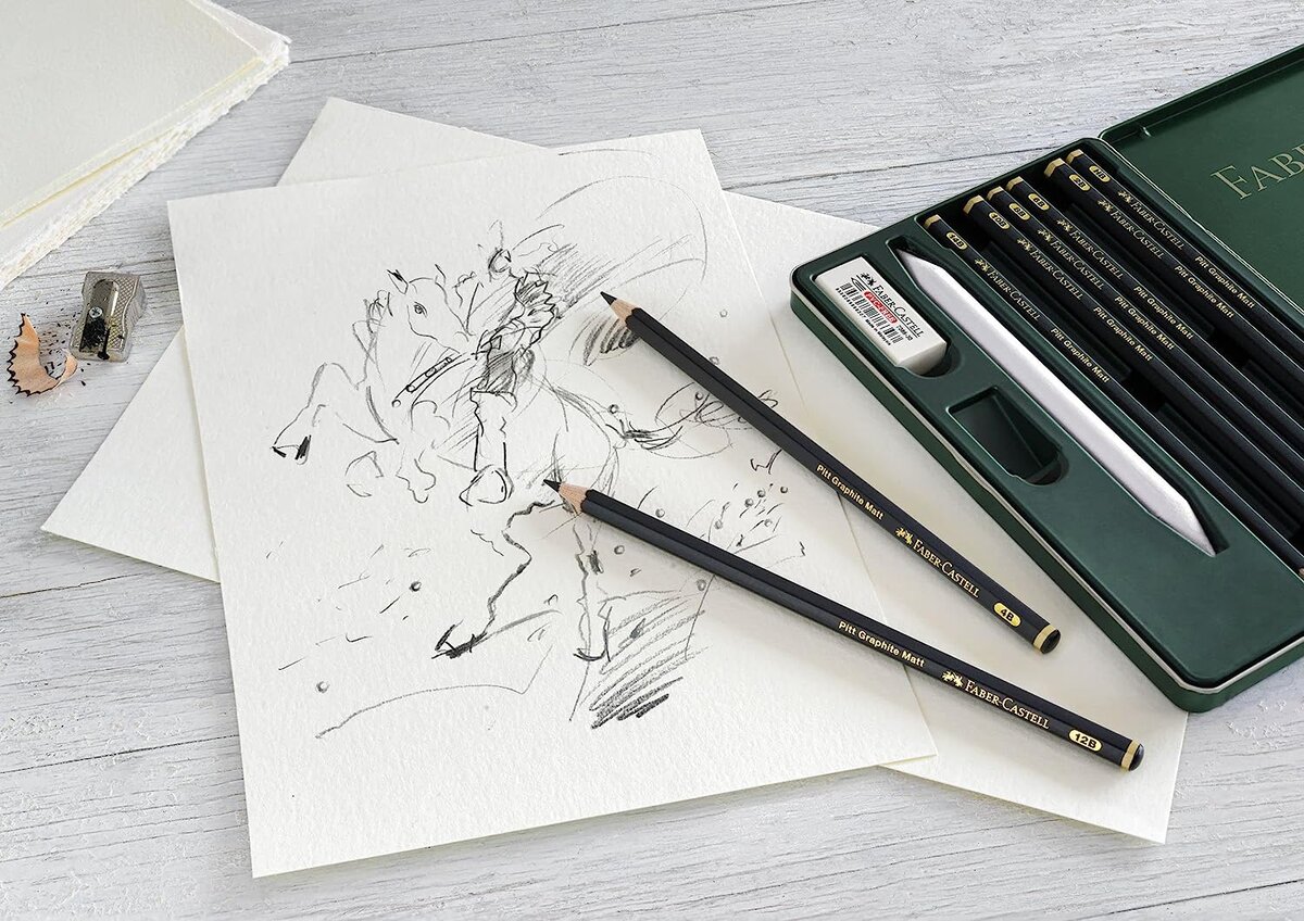    Графитовые изделия самые популярные, которыми пользуются не только художники. Фото: boesner.com