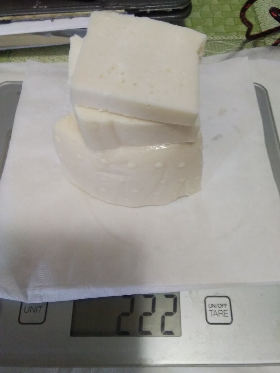 Фото автора. Осталось с выходных недоедки. 