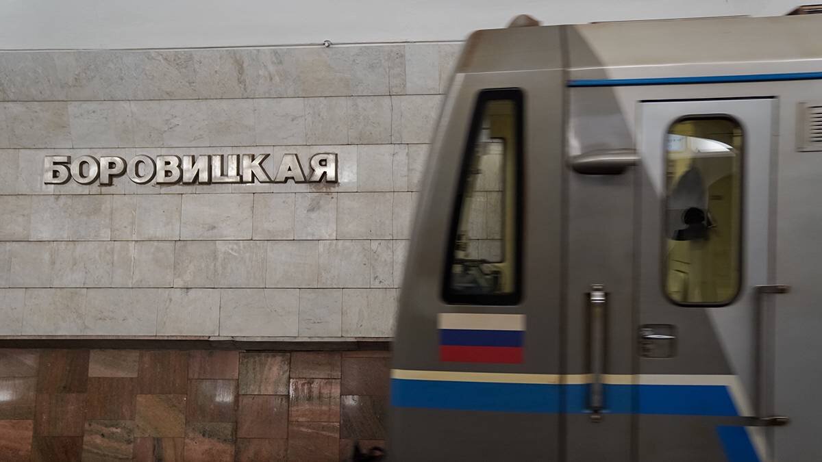 Фото поездов метро