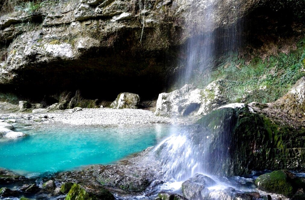 Водопады Учкулан фото