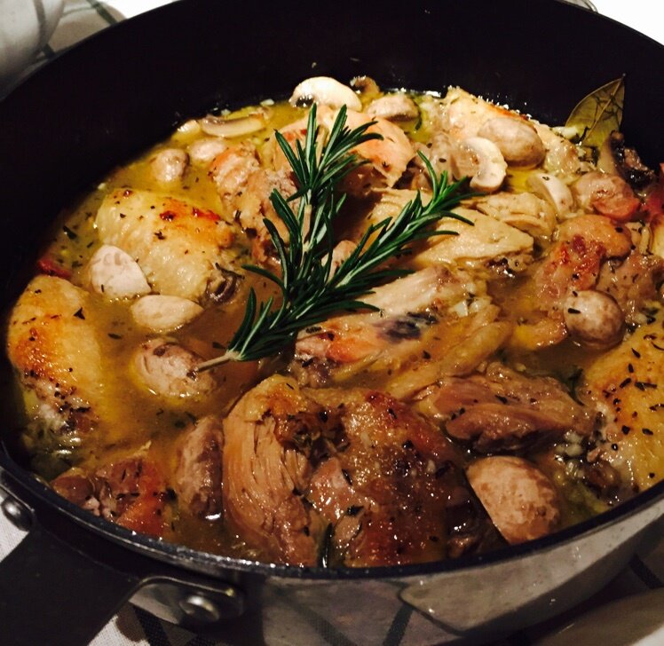 В одной порции:
219 калорий; 23 г белков, 5 г жиров, 17 г углеводов.
