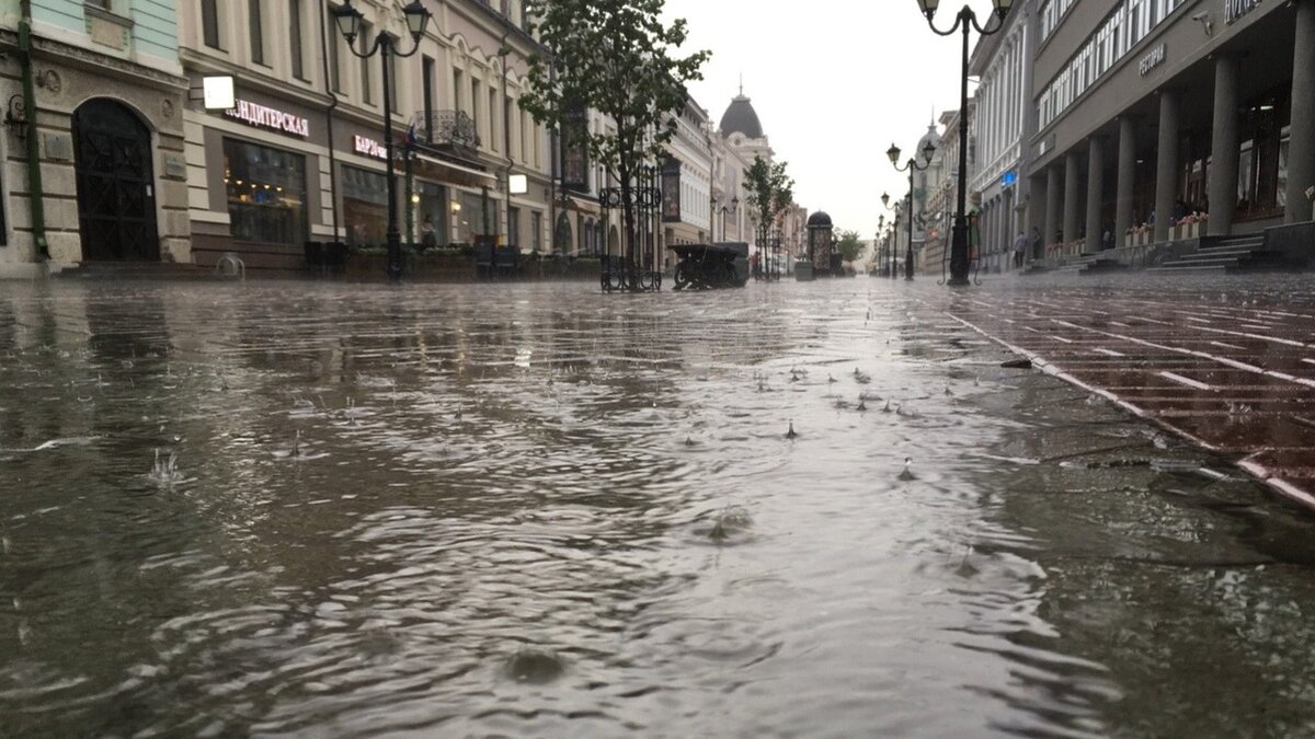     В Татарстане ожидается облачная погода с осадками и грозой. Соответствующий прогноз предоставили в гидрометцентре республики.