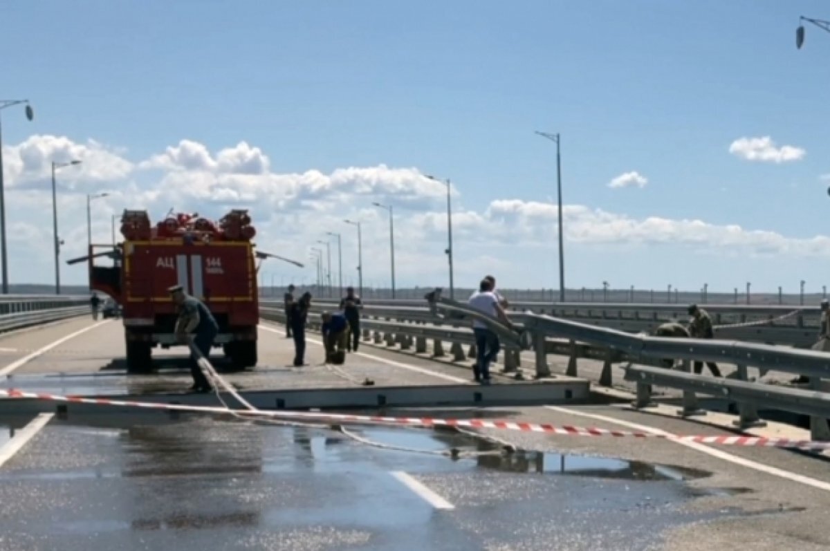    Пострадавшую при теракте на Крымском мосту девочку выписали из больницы