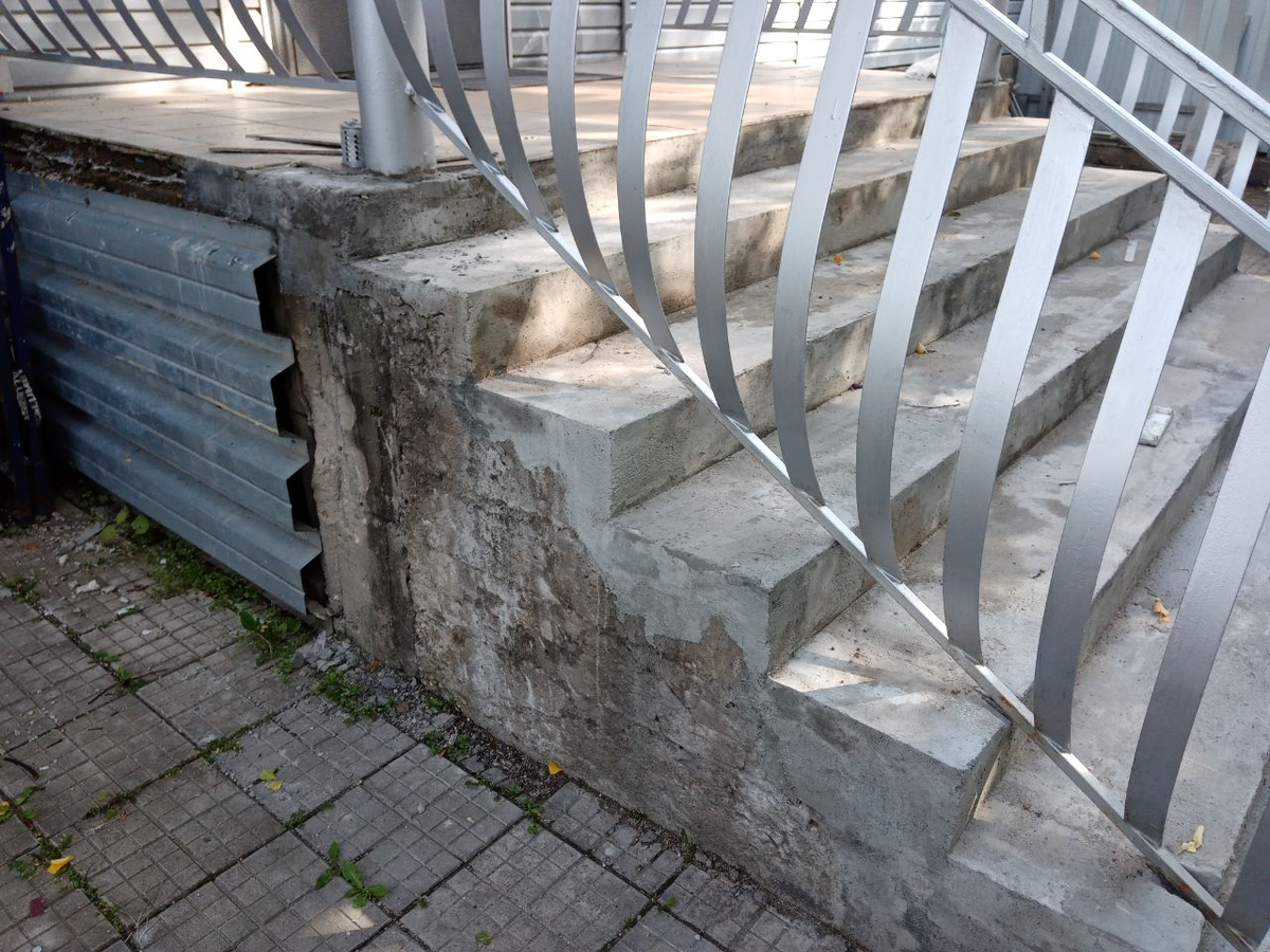 Ступени готовы, теперь боковины.